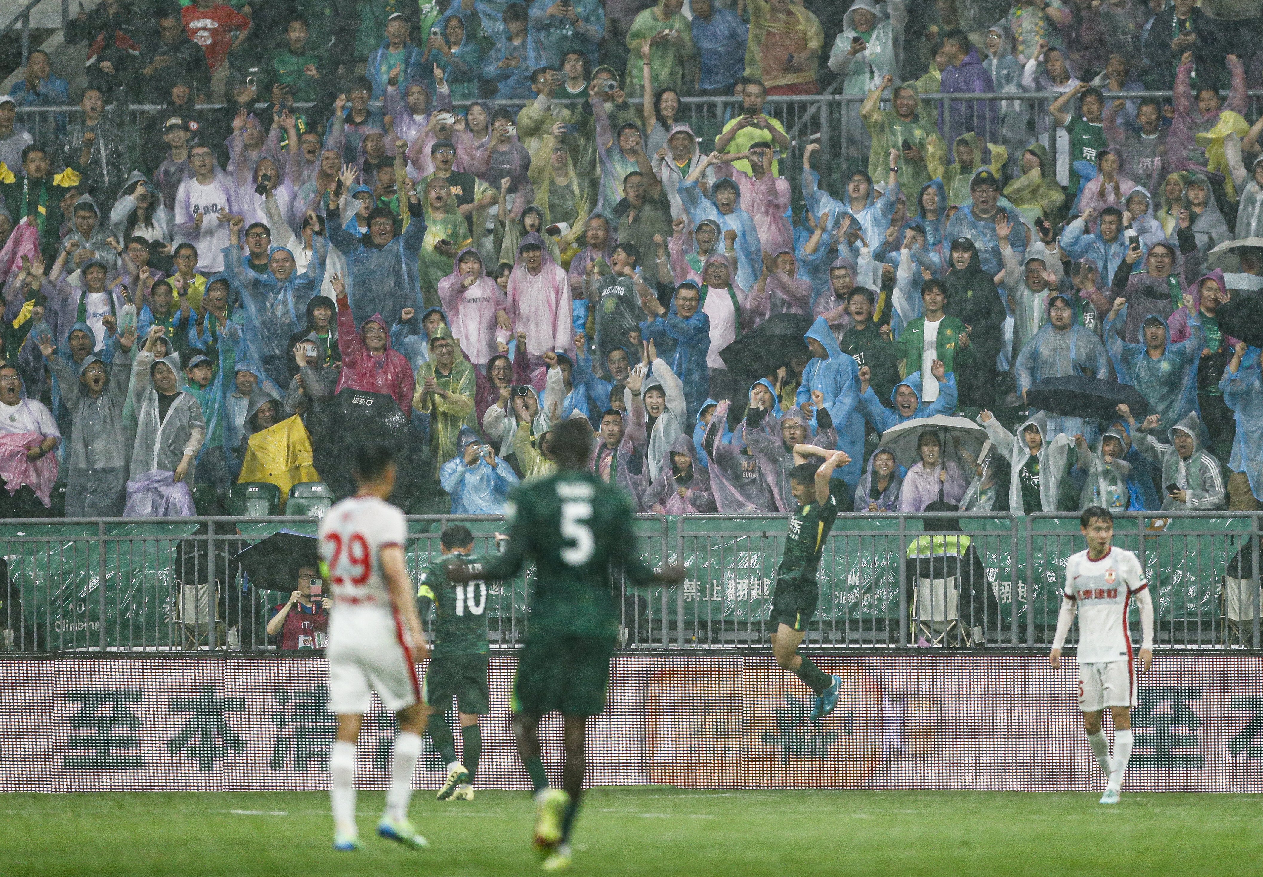 包含北京国安主场力保不败纪录,战平长春亚泰的词条 包含北京国安主场力保不败纪录,战平长春亚泰的词条