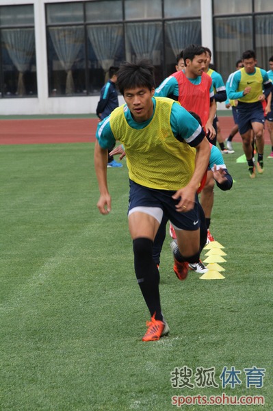 上海申鑫客场失利,需调整阵容备战下轮比赛的简单介绍 上海申鑫客场失利,需调整阵容备战下轮比赛的简单介绍