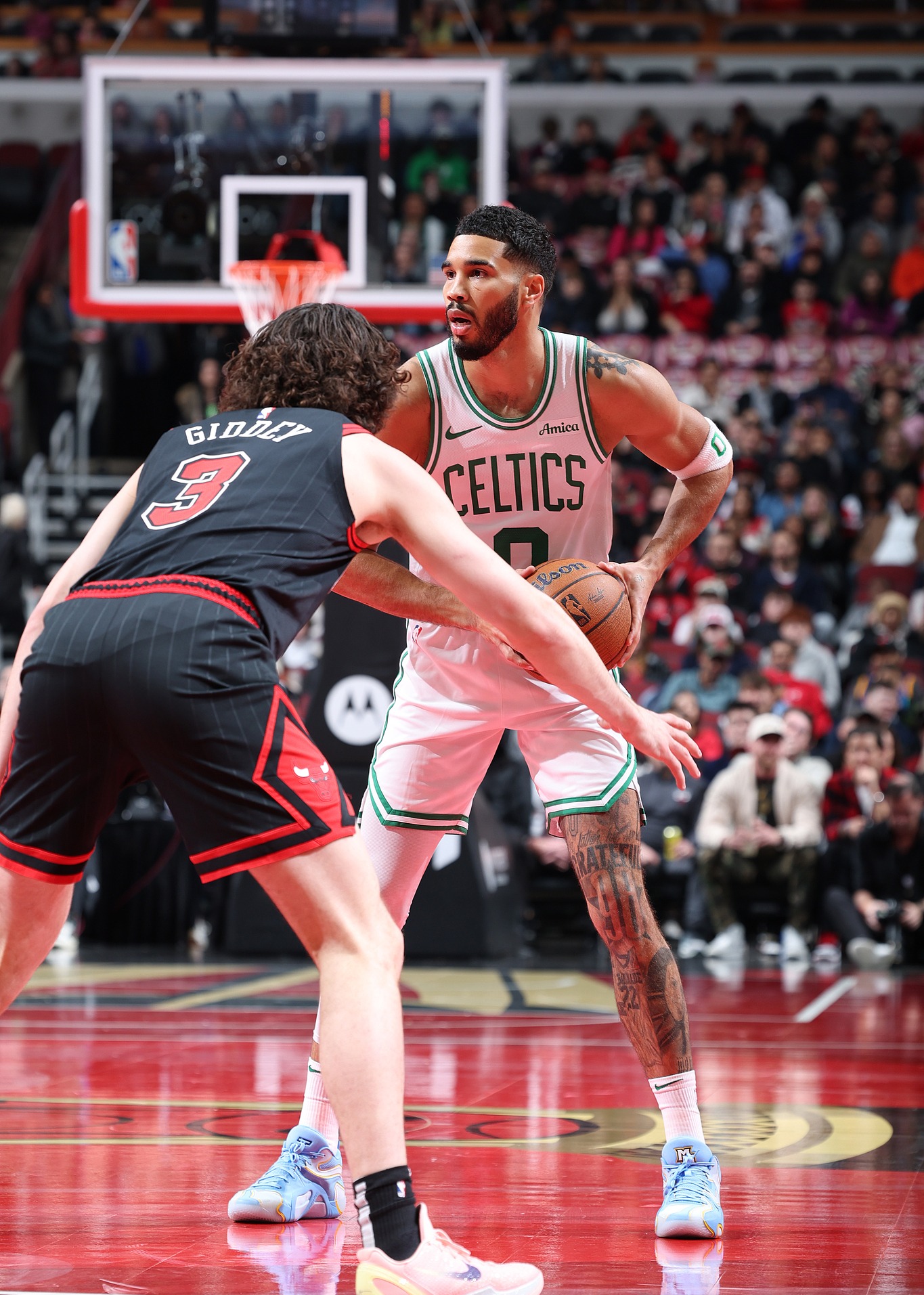 关于尤文图斯轻取芝加哥公牛,加维送出关键助攻宿命之战全球总决赛,让粉丝疯狂欢呼的信息 关于尤文图斯轻取芝加哥公牛,加维送出关键助攻宿命之战全球总决赛,让粉丝疯狂欢呼的信息