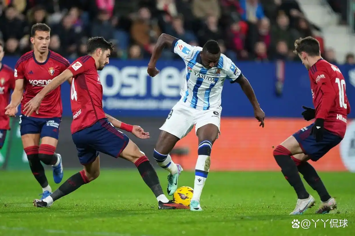 比赛中球队阵容深度发挥,全员贡献战果 比赛中球队阵容深度发挥,全员贡献战果