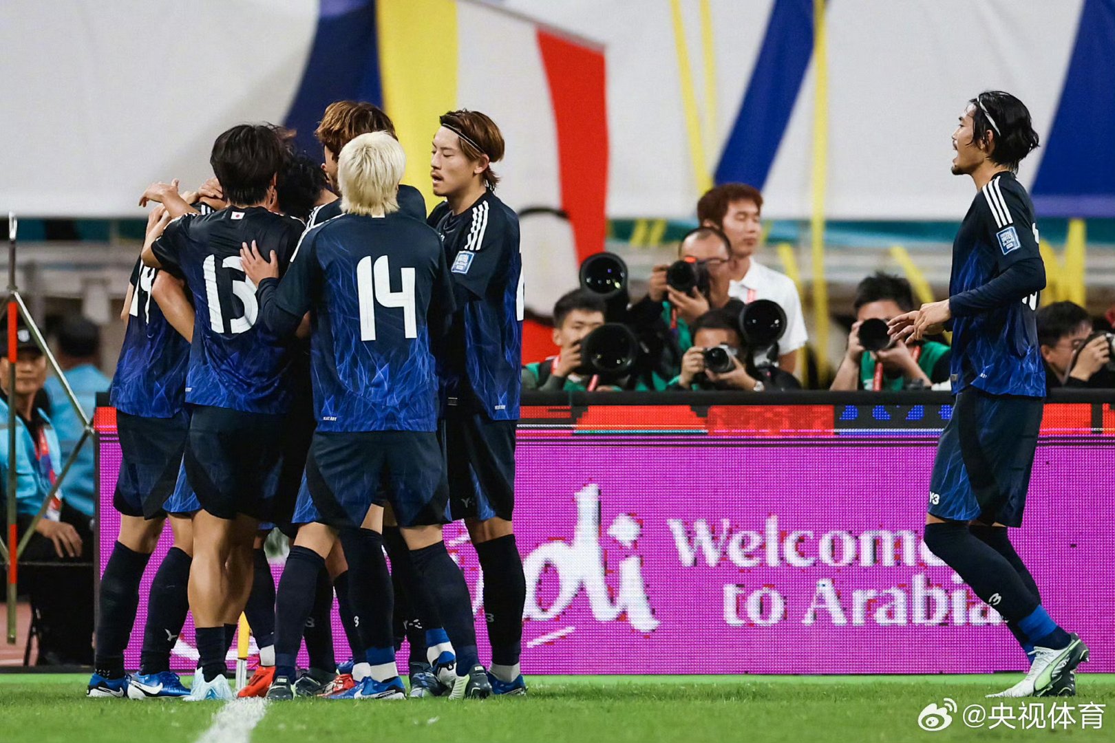 日本队轻取奥地利队，林高远点燃赛场