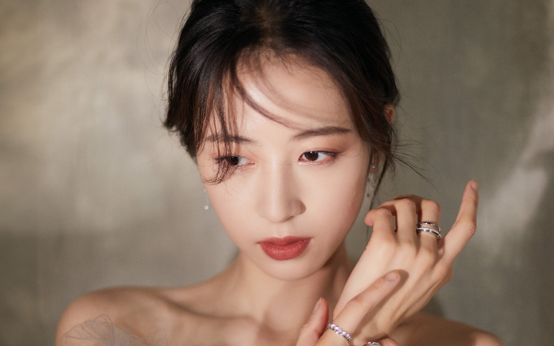 恩比德指挥交响乐,当热火与浙江的对决化为他的节奏棋盘