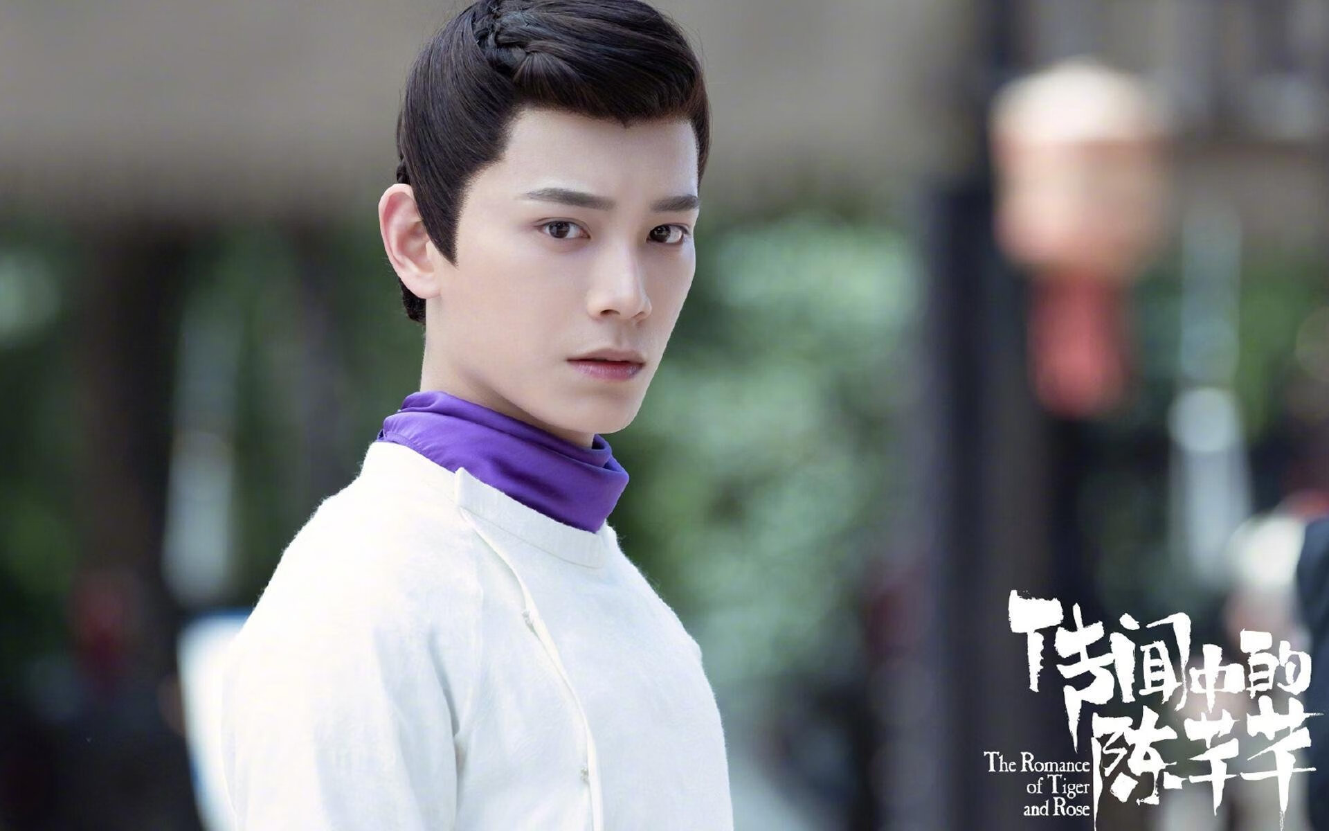 暗夜灯塔与风向改变者，在千万次重复中寻找唯一性