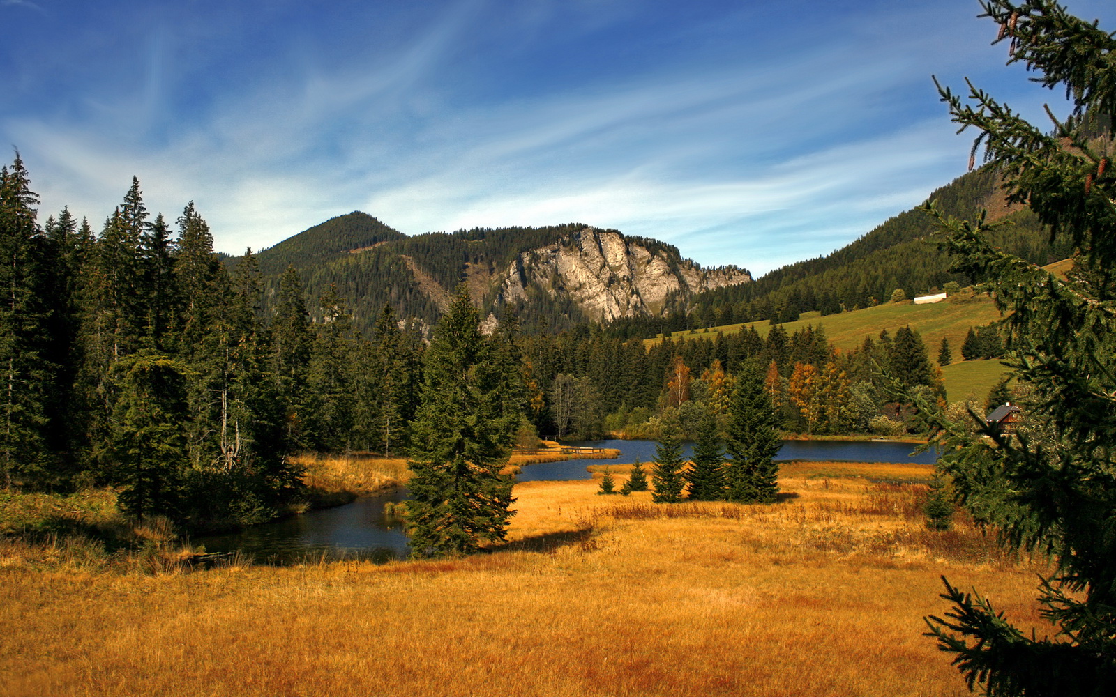 亚洲风暴！皇马客场爆冷伊朗，新援坎特却成全场唯一亮点