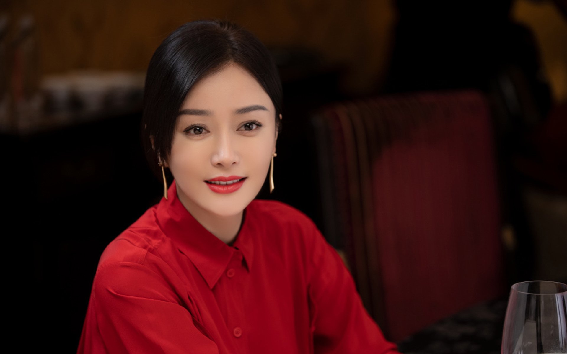 橙色郁金香的终章，2026半决赛，姆巴佩用速度撕碎潘帕斯高原的宿命